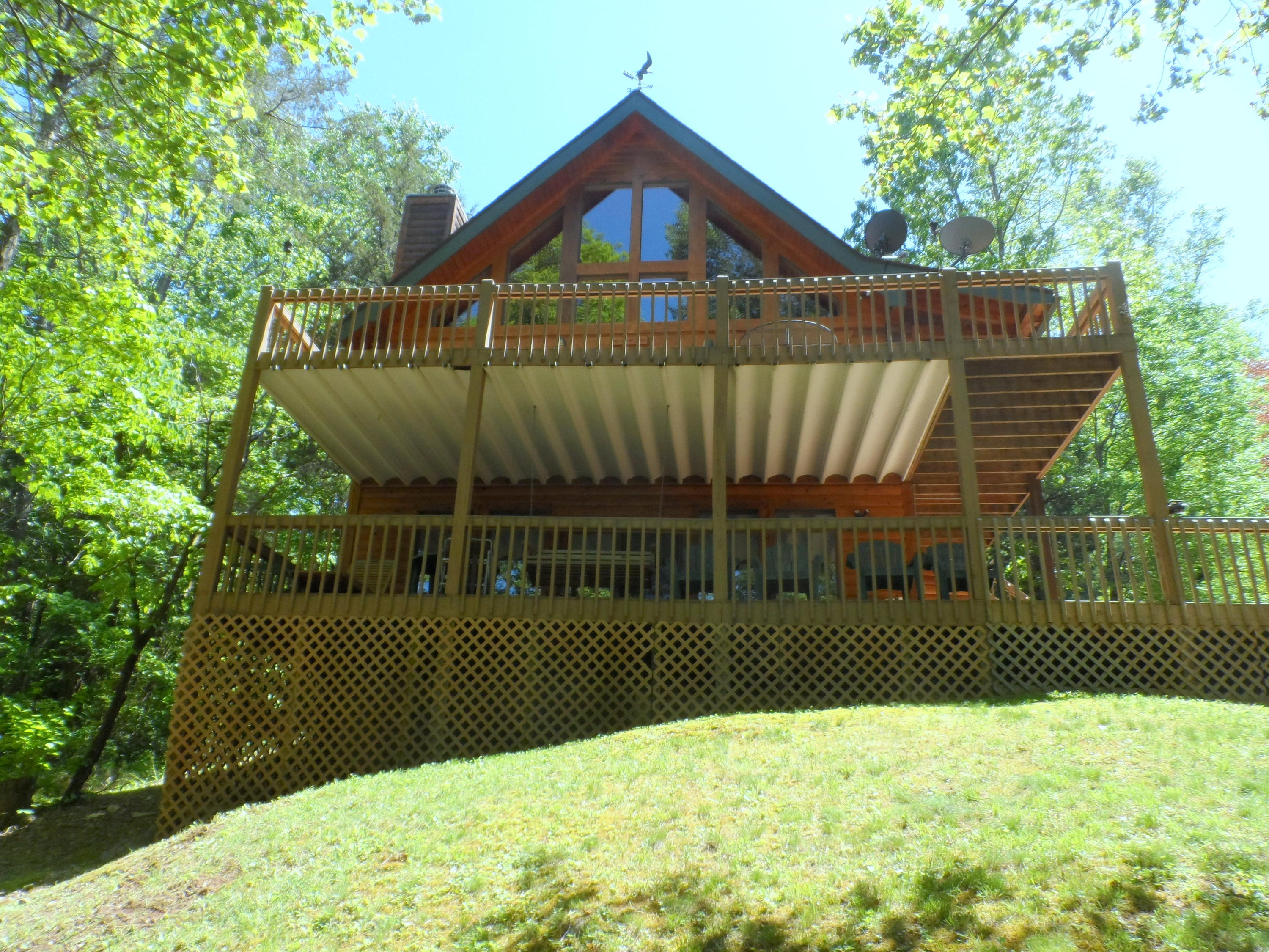 395 East Norris Point Road La Follette, TN 37766 - Photo 2 of 36 SAM_5221