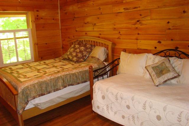 395 East Norris Point Road La Follette, TN 37766 - Photo 14 of 36 lake house - 1