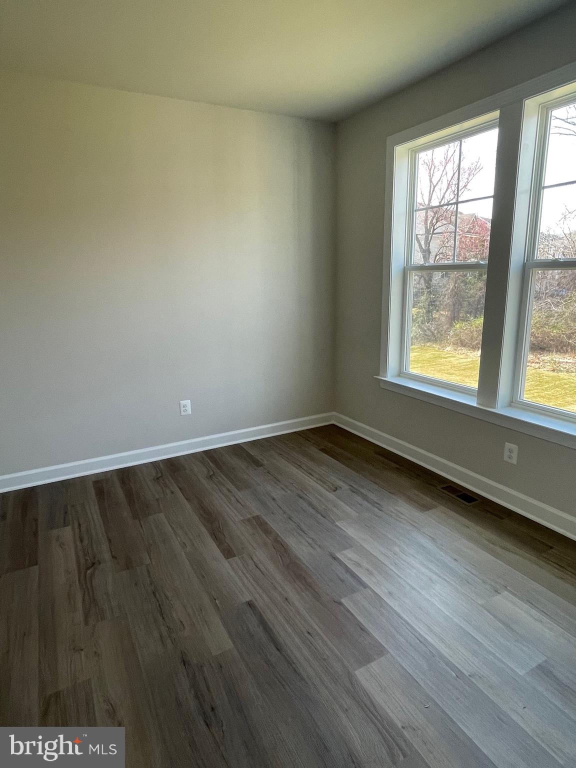 17568 Barron Heights Road Dumfries, VA 22025 - Photo 12 of 25 Gallery Image 12