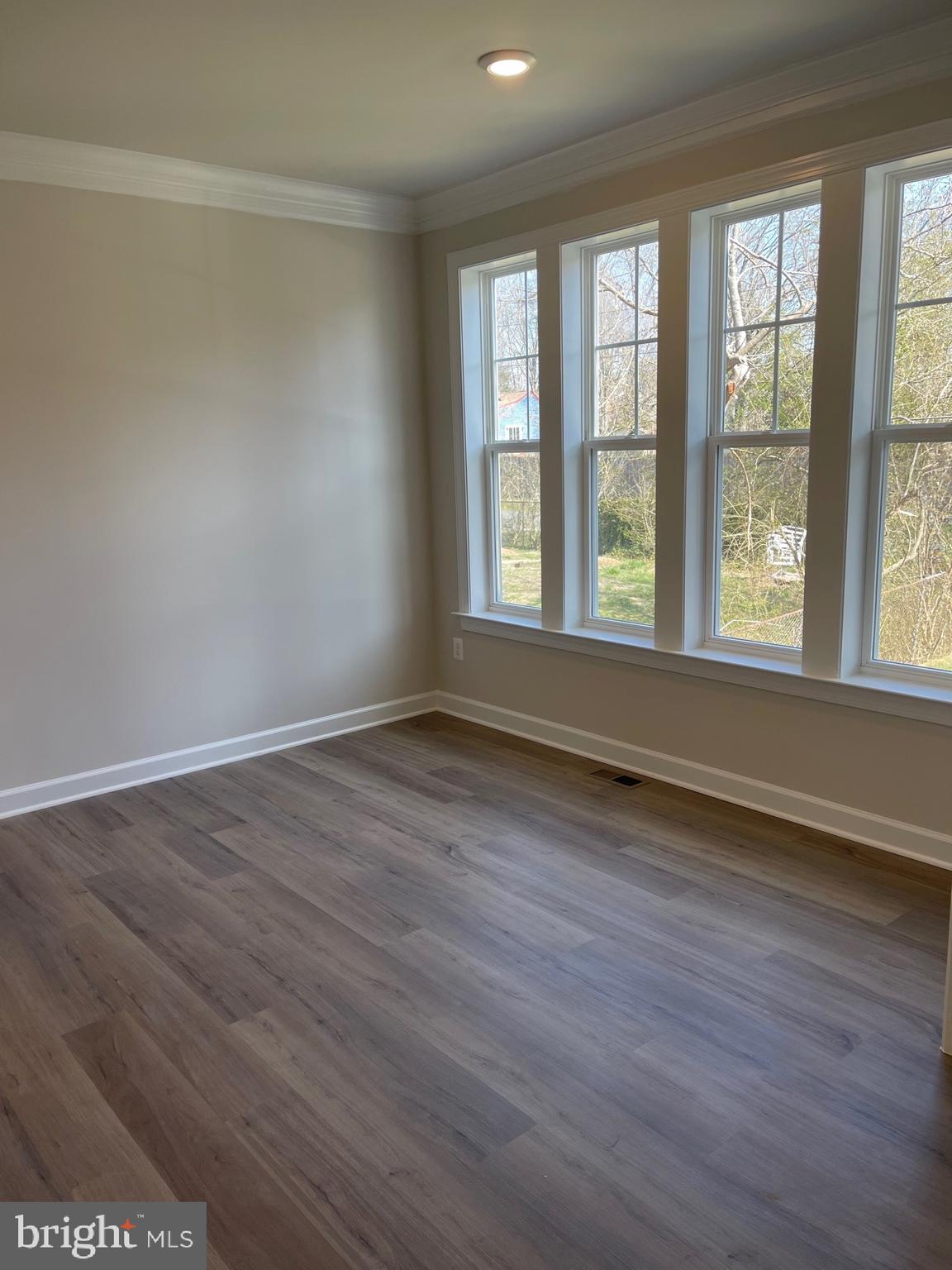 17568 Barron Heights Road Dumfries, VA 22025 - Photo 8 of 25 Gallery Image 8