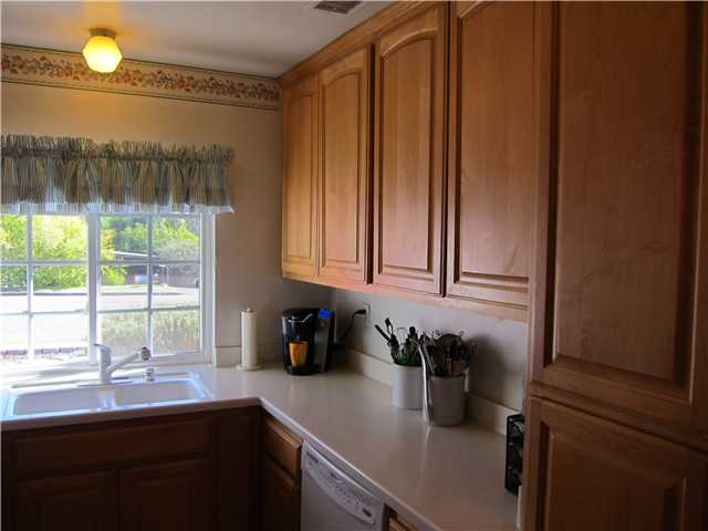 9818 Conejo Road Santee, CA 92071 - Photo 5 of 17 Gallery Image 5