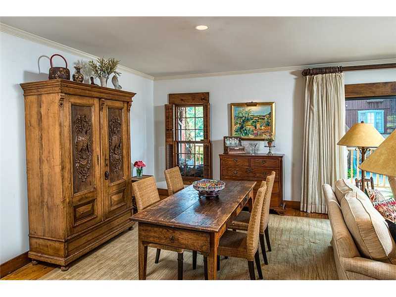 603 Steamboat Road, Unit 2 Greenwich, CT 06830 - Photo 3 of 10 a view of a dining room with furniture and a window