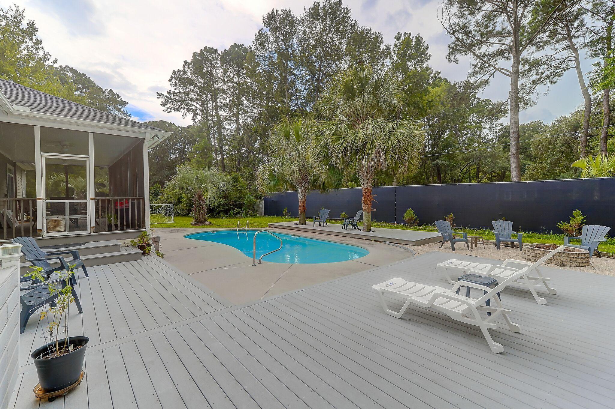 1858 Bluebird Road Johns Island, SC 29455 - Photo 37 of 39 Pool