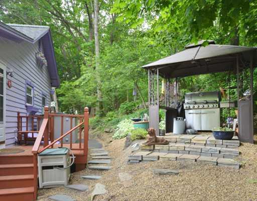 122 Berwick Road Ogunquit, ME 03907 - Photo 10 of 12 Exterior Back.