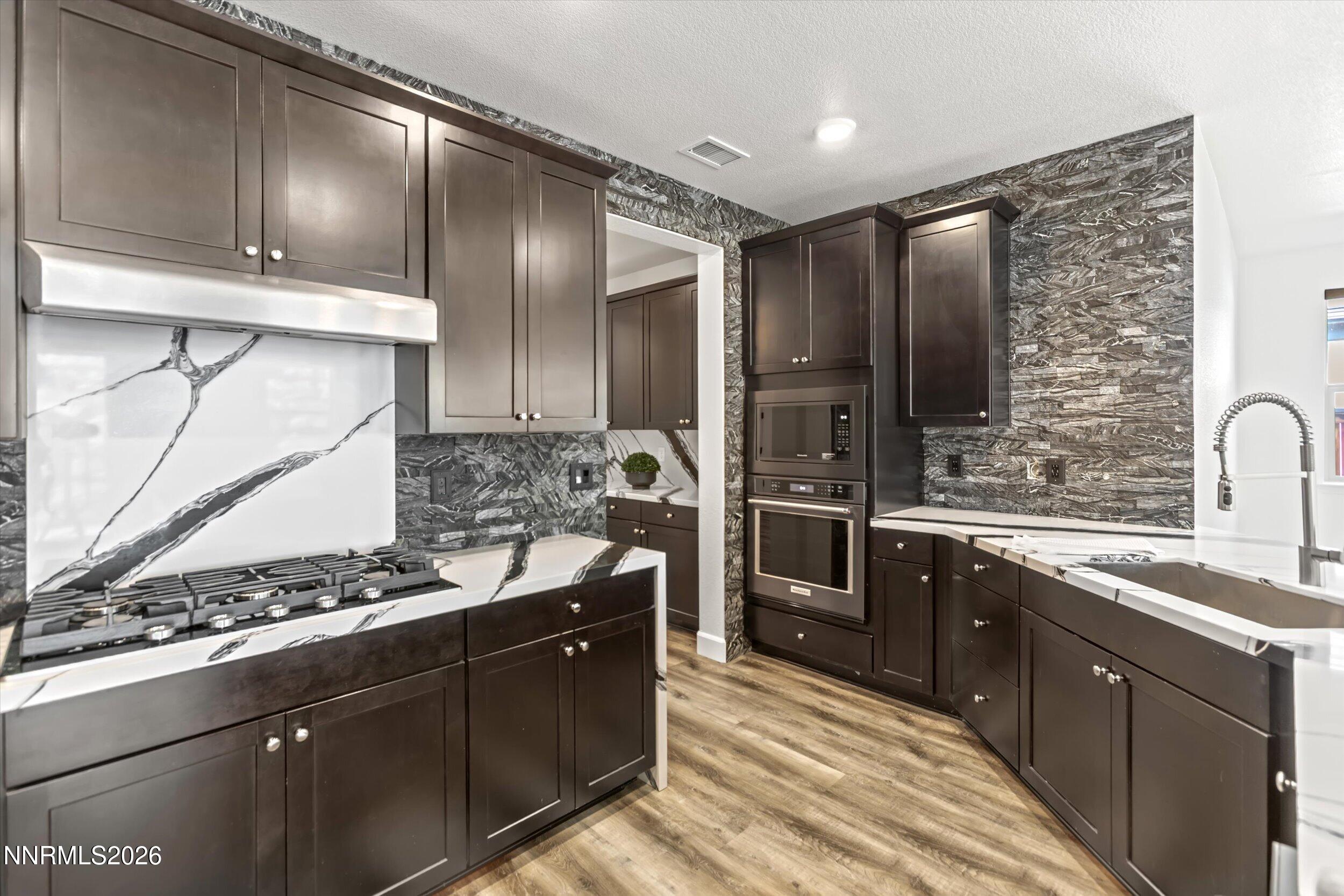 8865 Winter Peace Court Reno, NV 89523 - Photo 10 of 50 15-0Y7A5664