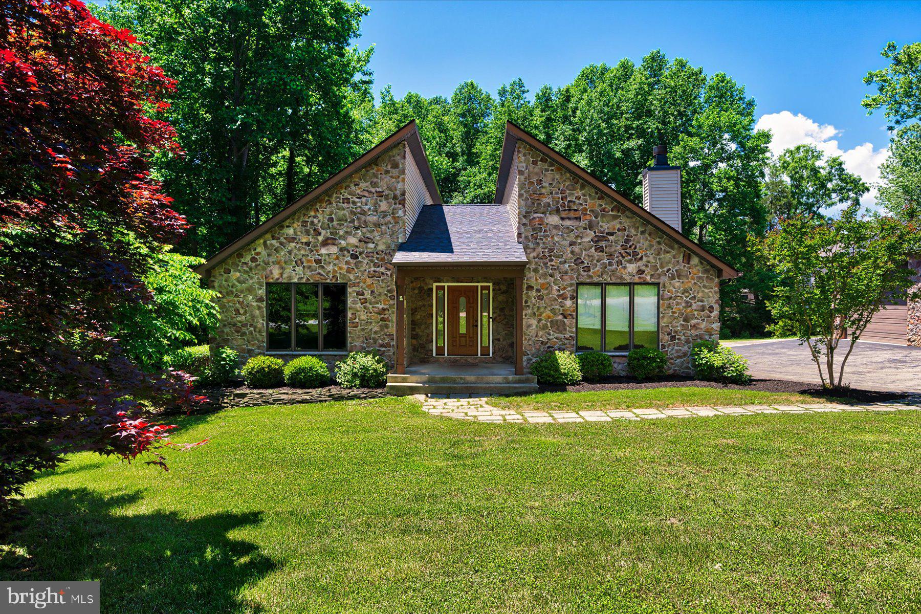 3251 Holland Cliffs Road Huntingtown, MD 20639 - Photo 1 of 39