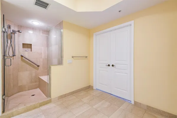 $10,500 | 801 Briny Avenue, Unit 704, Pompano Beach, FL 33062