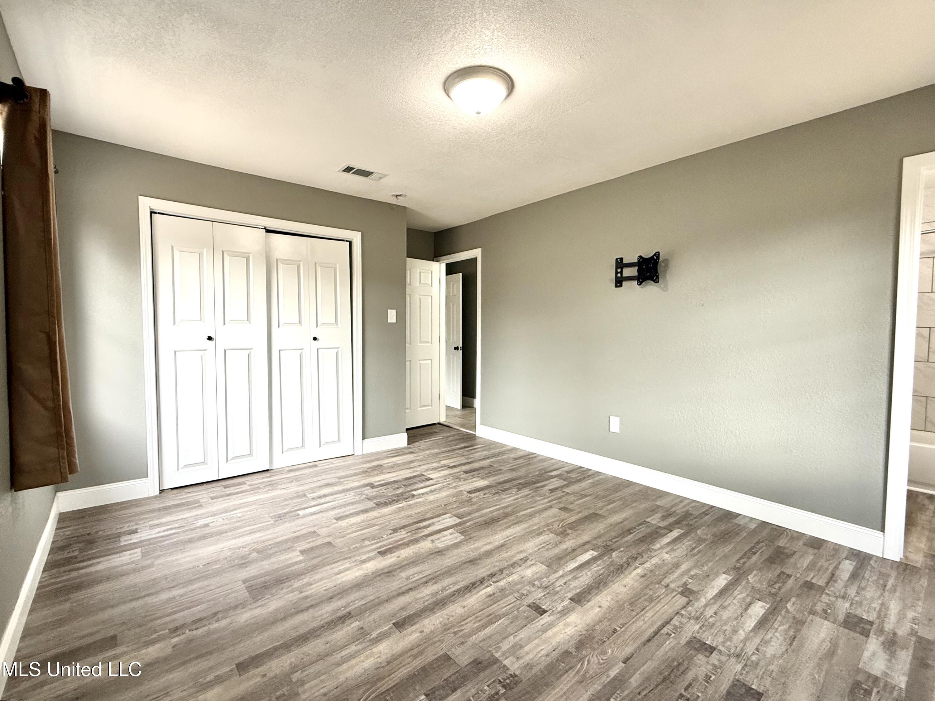 10312 Kevin Drive Moss Point, MS 39562 - Photo 14 of 19 Primary Bedroom