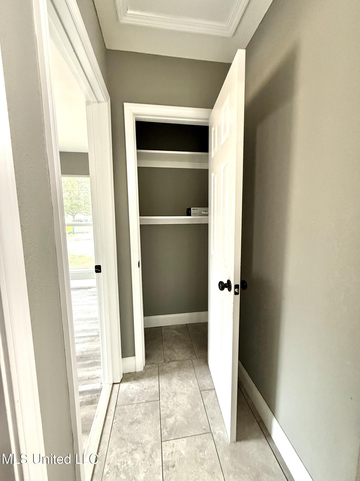 10312 Kevin Drive Moss Point, MS 39562 - Photo 18 of 19 Storage