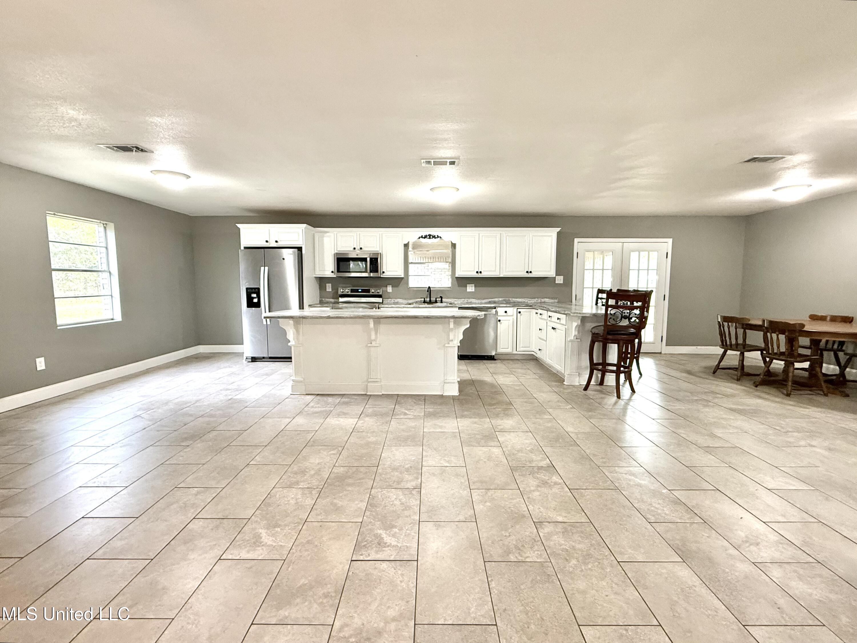 10312 Kevin Drive Moss Point, MS 39562 - Photo 7 of 19 Kitchen view