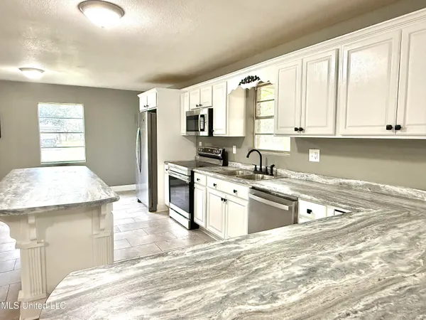 $212,000 | 10312 Kevin Drive, Moss Point, MS 39562