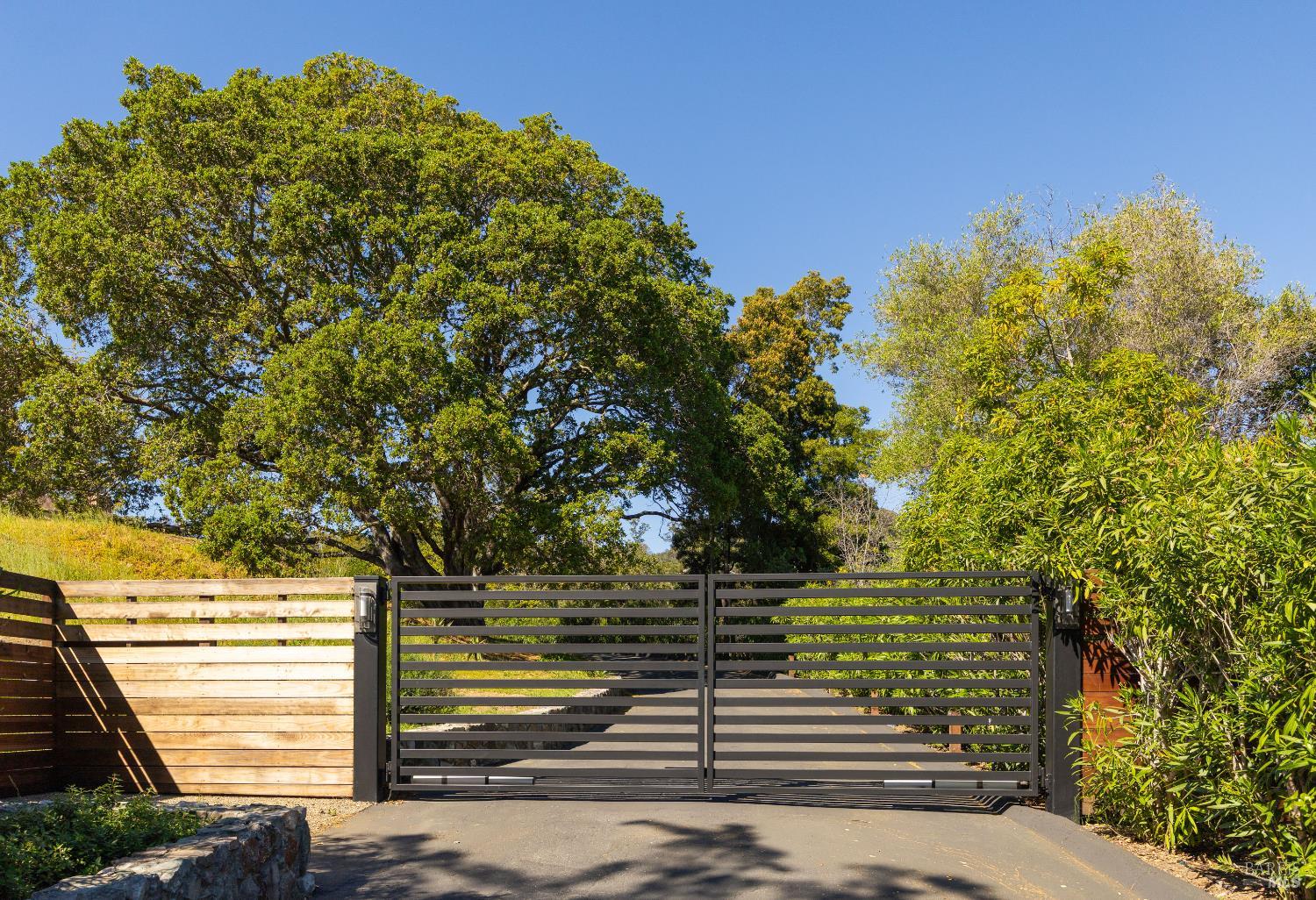 313 Summit Avenue San Rafael, CA 94901 - Photo 24 of 28