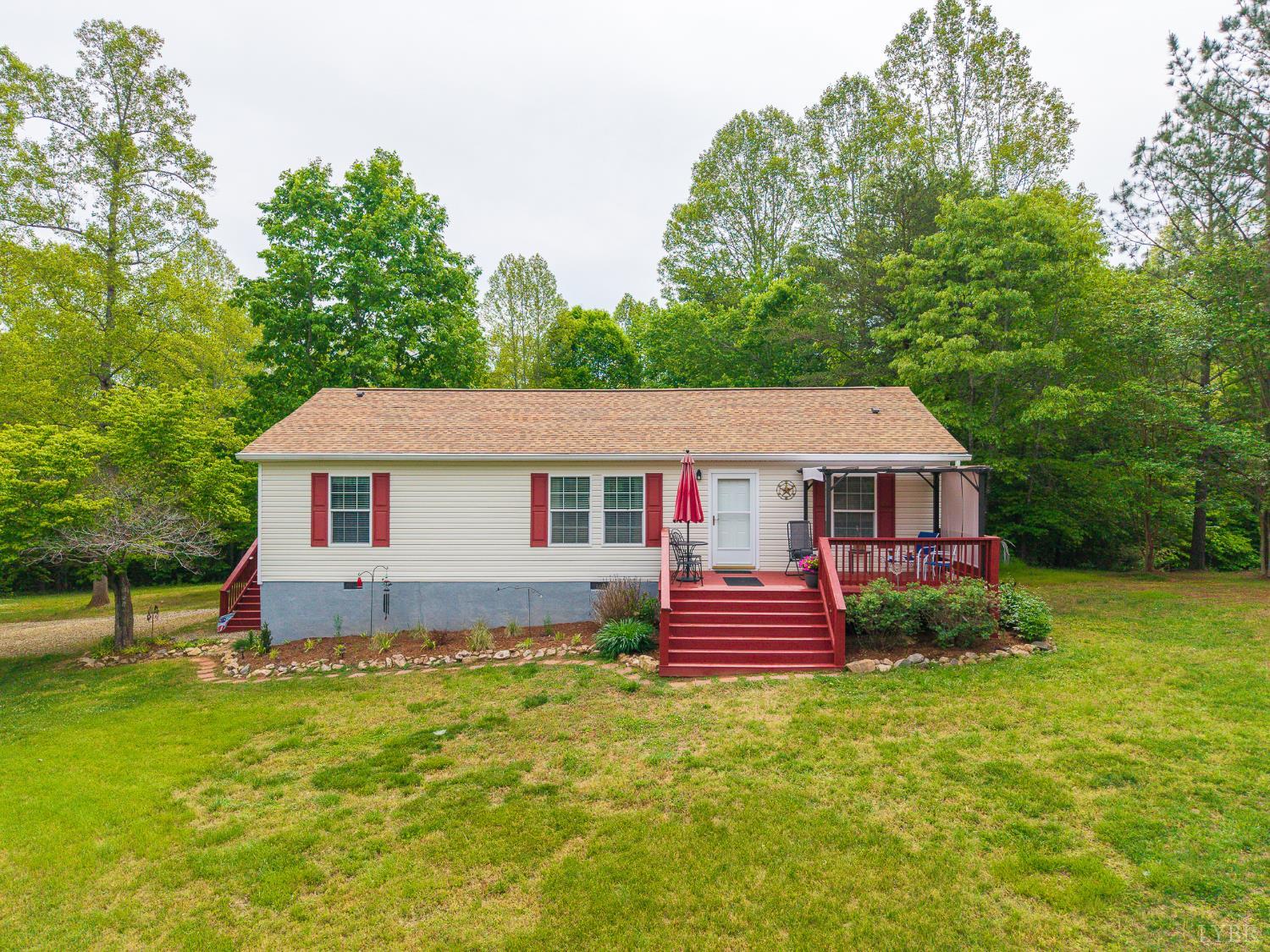 1512 Miller Lk Road Burkeville, VA 23922 - Photo 4 of 51