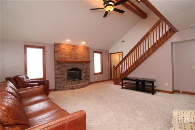 7919 Wind Ridge Lane Fort Wayne, IN 46815 - Photo 4 of 24 Gallery Image 4