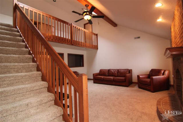 7919 Wind Ridge Lane Fort Wayne, IN 46815 - Photo 5 of 24 Gallery Image 5