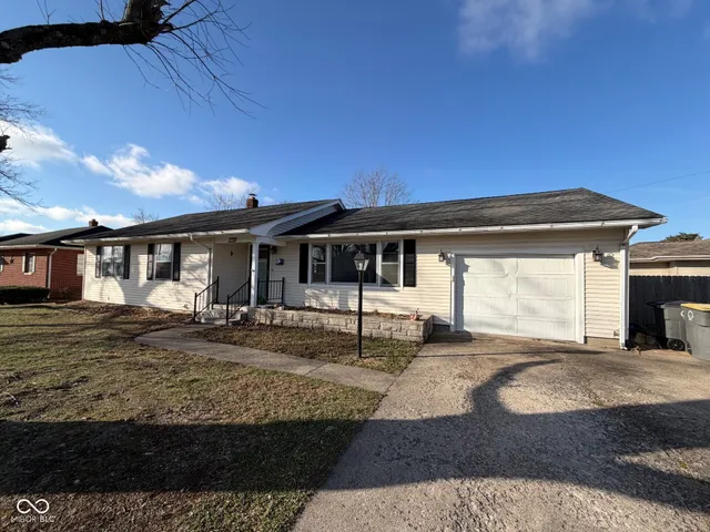 $199,900 | 1108 Gaiser Drive, Seymour, IN 47274