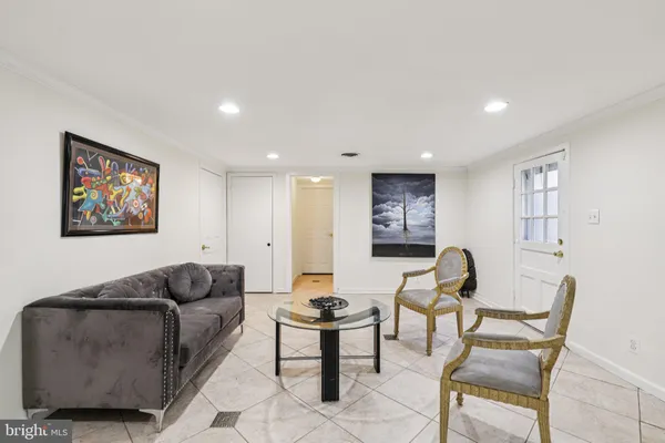 $9,950 | 5301 Goldsboro Road, Bethesda, MD 20817