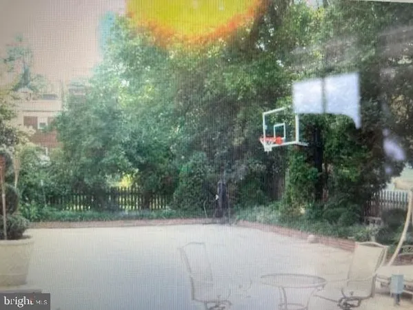 $9,950 | 5301 Goldsboro Road, Bethesda, MD 20817