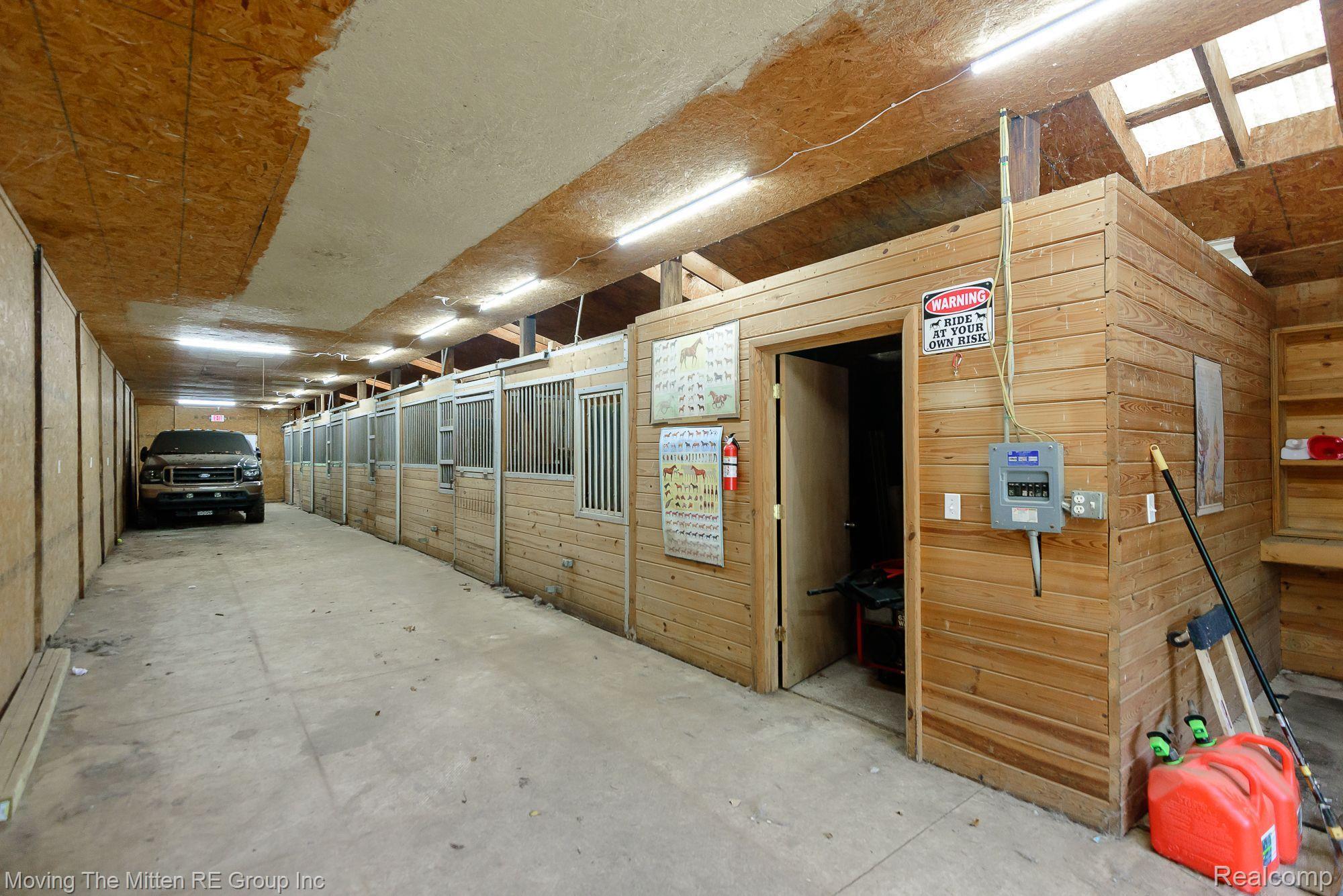 2430 Hannan Road Canton, MI 48188 - Photo 17 of 74 Gallery Image 17
