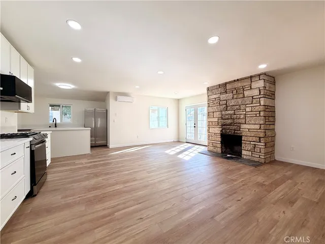 $3,600 | 18754 Cohasset Street, Reseda, CA 91335