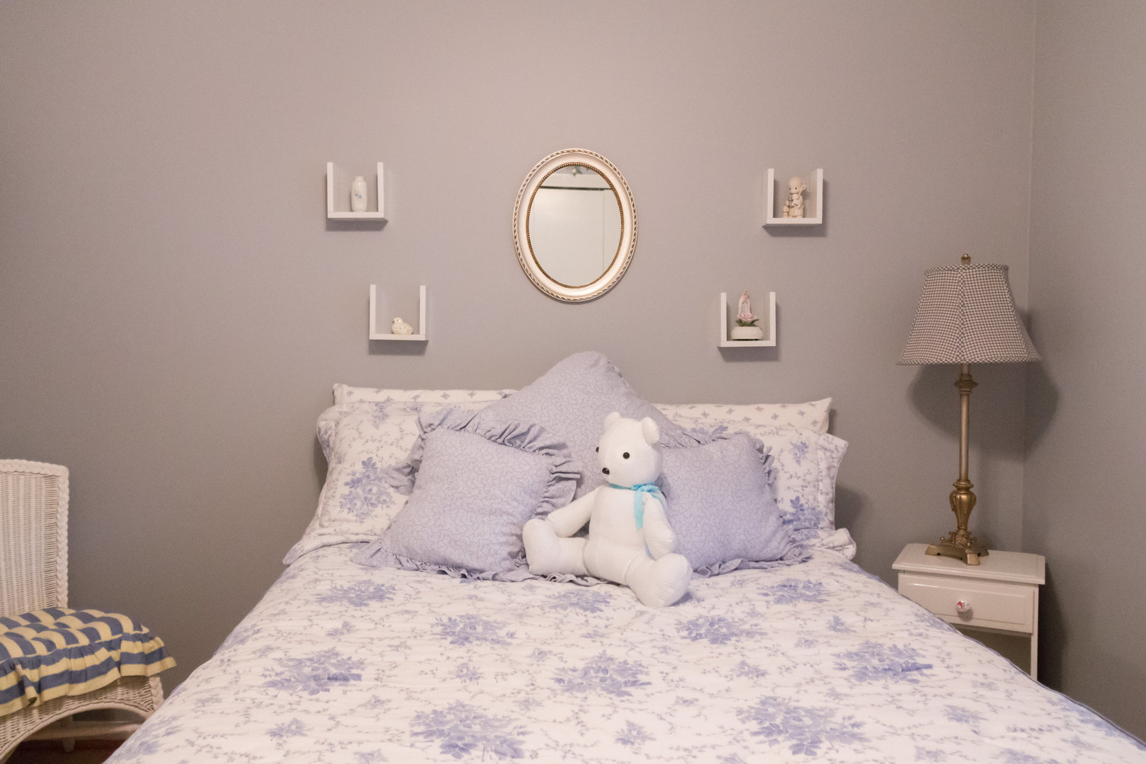 15254 Arroyo Drive Oak Forest, IL 60452 - Photo 13 of 39 a large bed sitting in a bedroom next to a window and a lamp