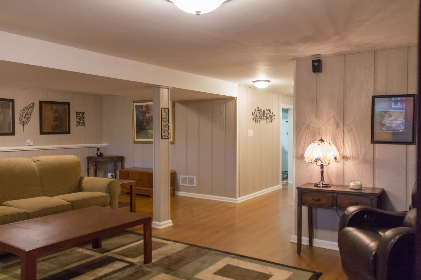 15254 Arroyo Drive Oak Forest, IL 60452 - Photo 28 of 39 a living room with furniture and wooden floor
