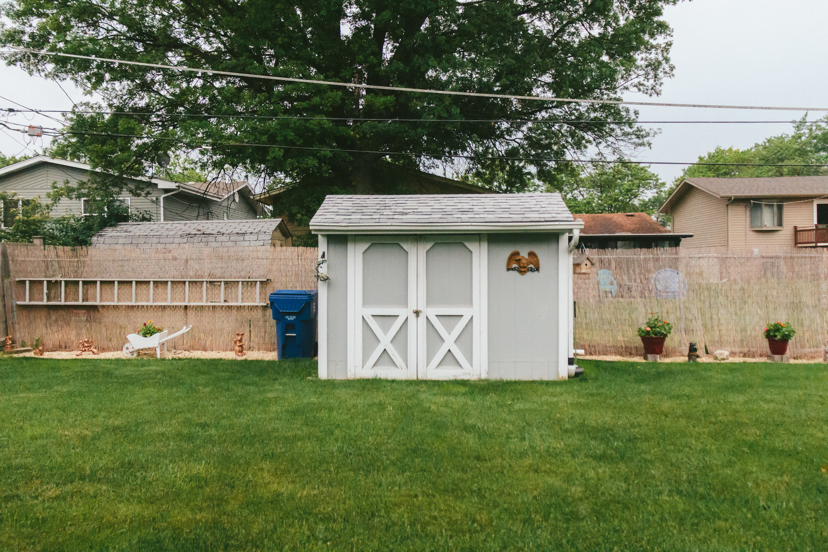 15254 Arroyo Drive Oak Forest, IL 60452 - Photo 38 of 39 a view of a house with backyard and garden