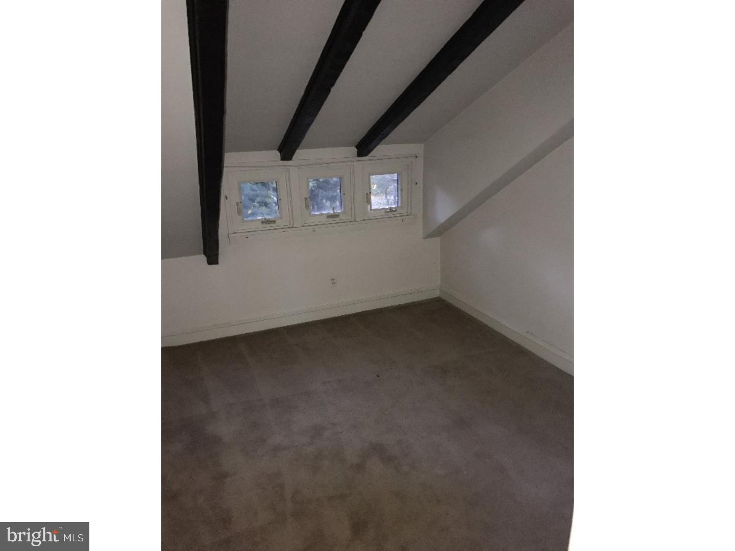 111 Pitman Downer Road Sewell, NJ 08080 - Photo 10 of 12 Gallery Image 10