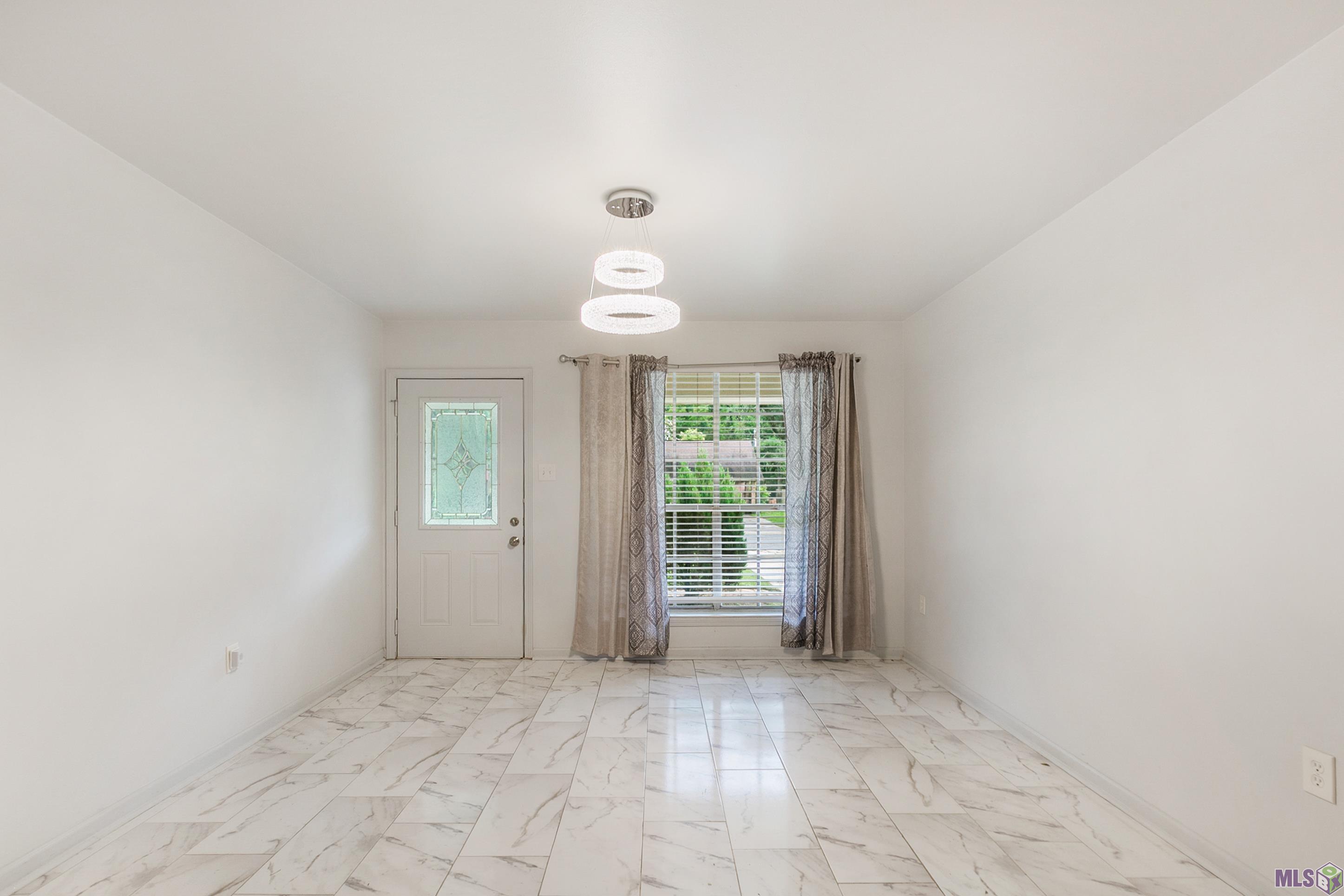 9130 Dancy Avenue Baton Rouge, LA 70814 - Photo 4 of 14 Gallery Image 4