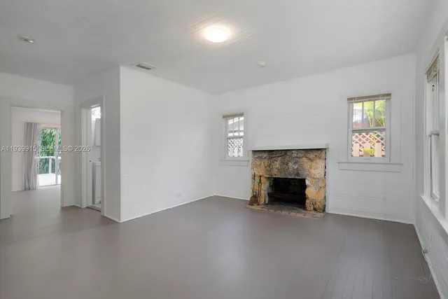 $1,400,000 | 3660 Poinciana Avenue, Coconut Grove, FL 33133