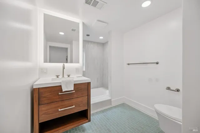 $2,795,000 | 16 Glen Drive, Sausalito, CA 94965