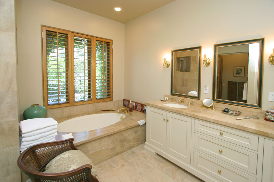 1990 Lemon Ranch Road Montecito, CA 93108 - Photo 33 of 36 Master Bath With Walk In Closet