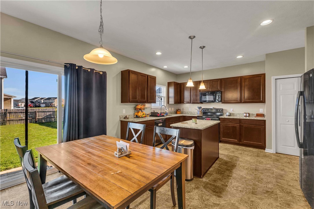 6621 Talon Way North Ridgeville, OH 44039 - Photo 5 of 32