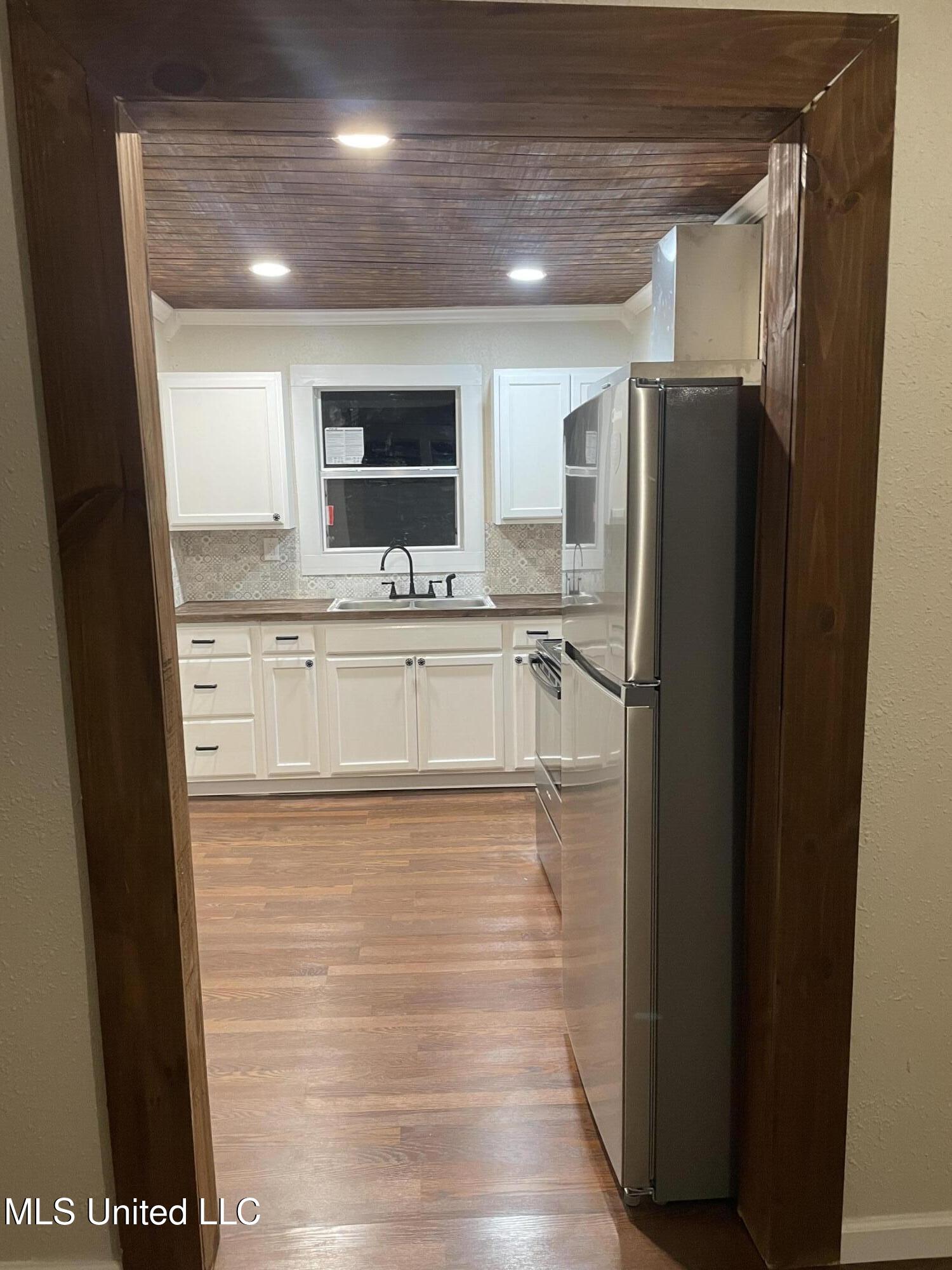 124 Burden Street Flora, MS 39071 - Photo 3 of 13 IMG_0981