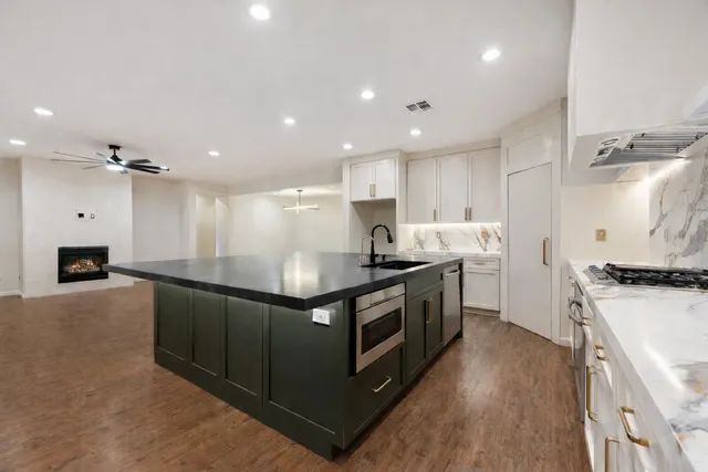 $4,200 | 82603 Grass Flat Lane, Indio, CA 92203