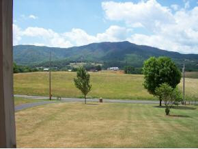 2120 Garrett Hill Road, Unit 1 Greeneville, TN 37743 - Photo 5 of 6 Photo 5
