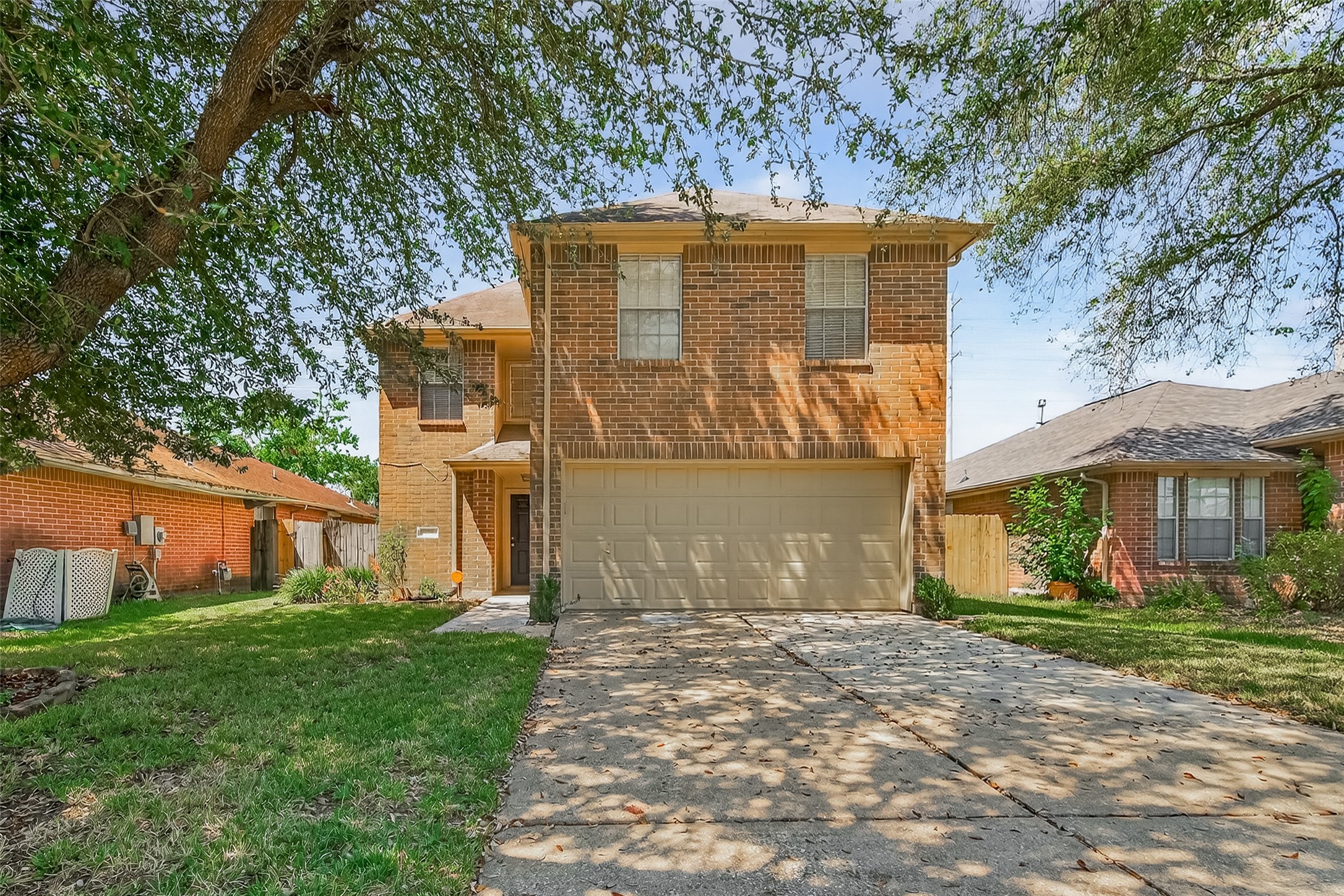 1107 Pennygent Lane Channelview, TX 77530 - Photo 2 of 40 front view of house with a yard