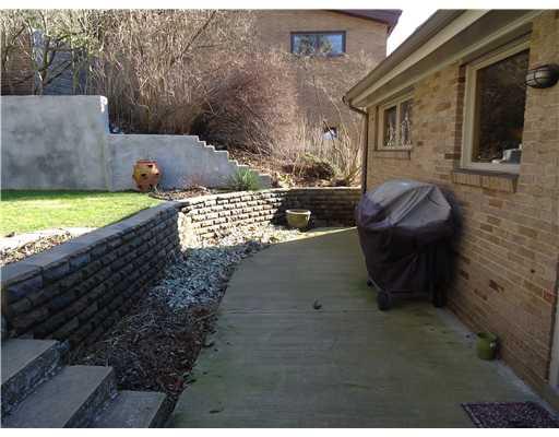2540 Mt Royal Road Pittsburgh, PA 15217 - Photo 17 of 18 Patio/Deck.