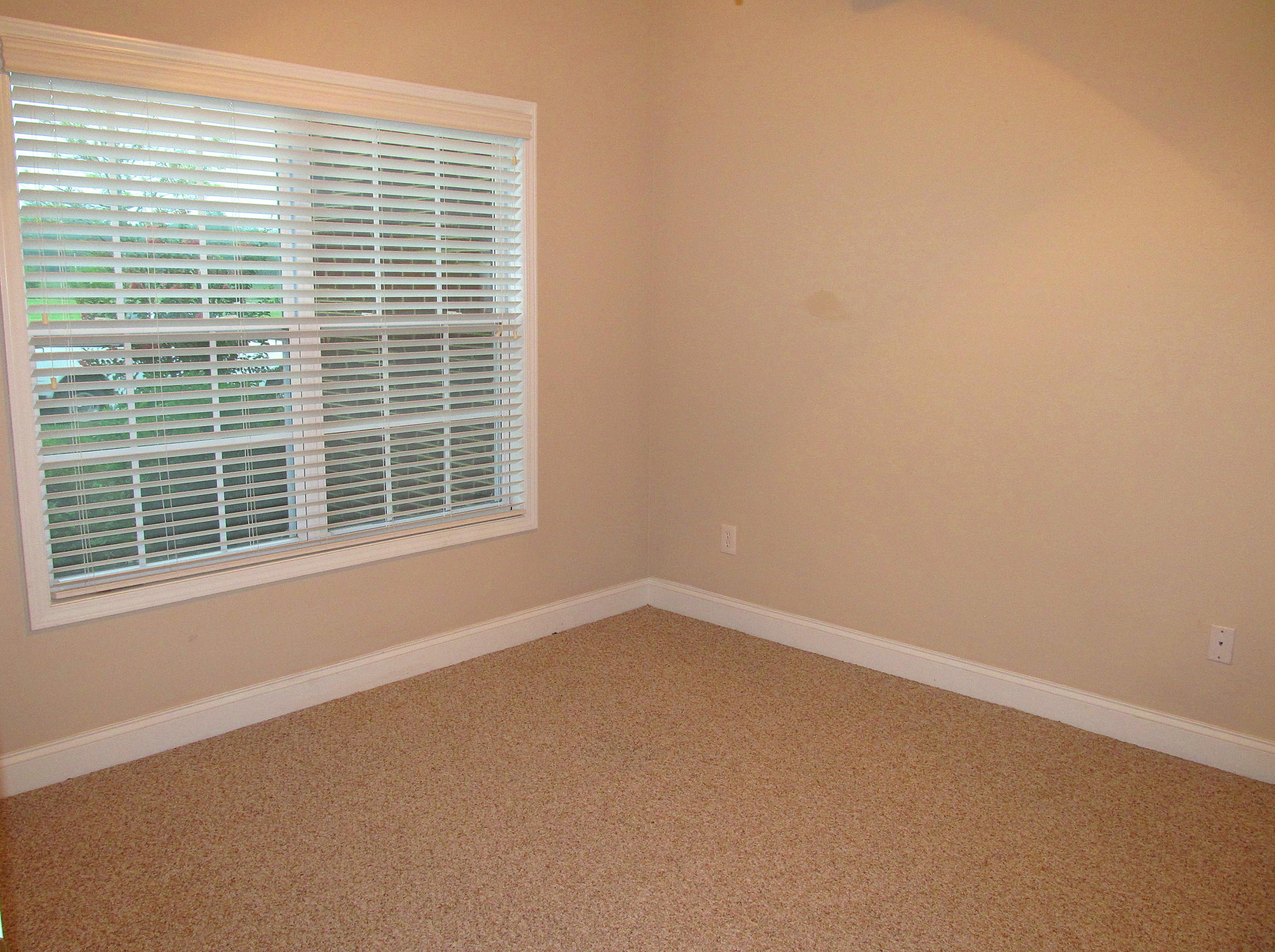 148 Hardinberry Street Oak Ridge, TN 37830 - Photo 13 of 39 Bedroom 2