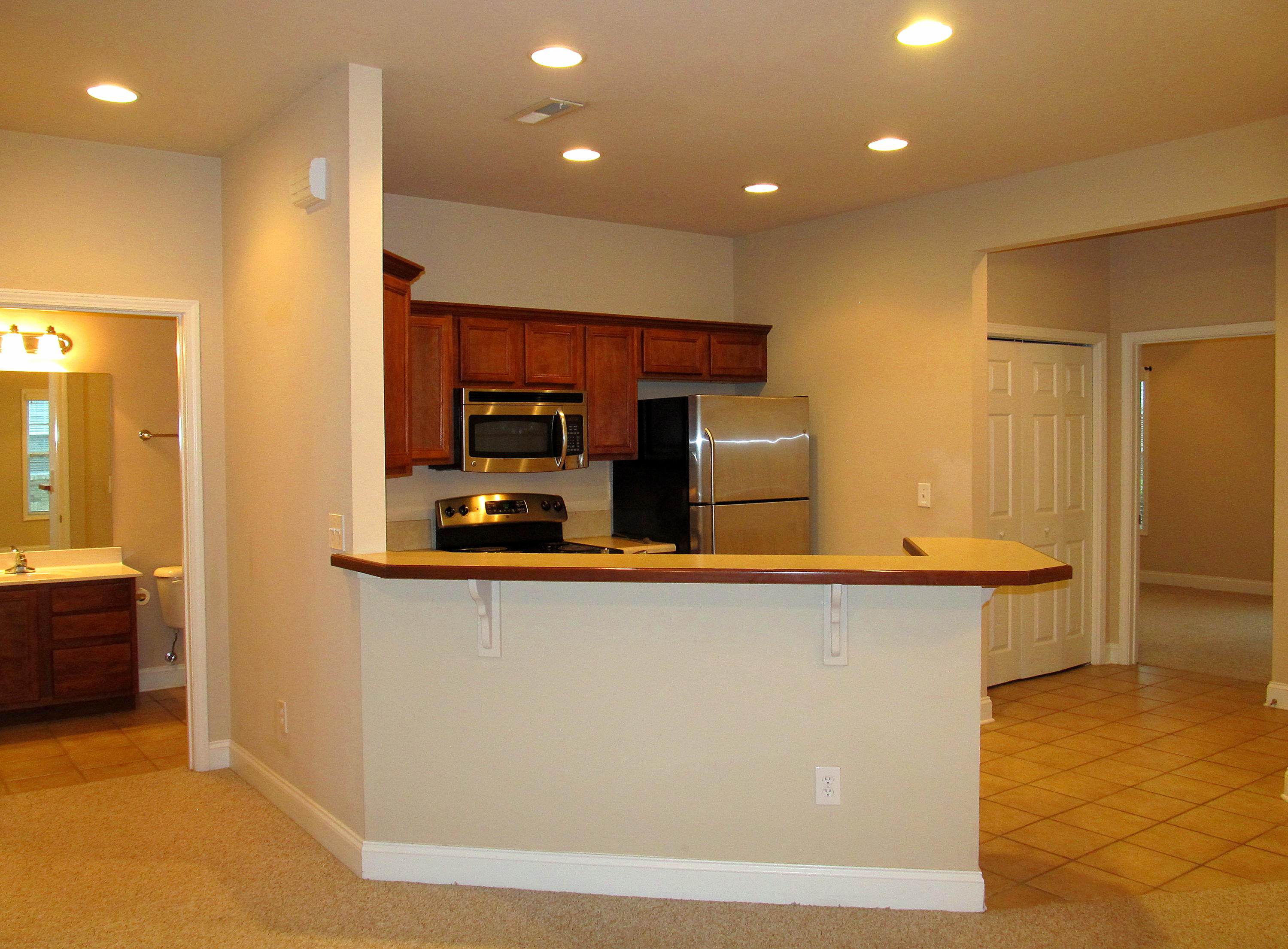 148 Hardinberry Street Oak Ridge, TN 37830 - Photo 8 of 39 Kitchen