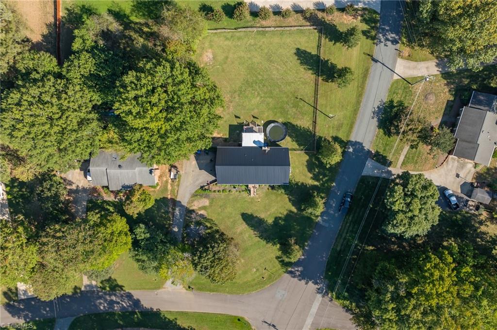 1721 Valley Brook Road Clemmons, NC 27012 - Photo 46 of 48 Gallery Image 46