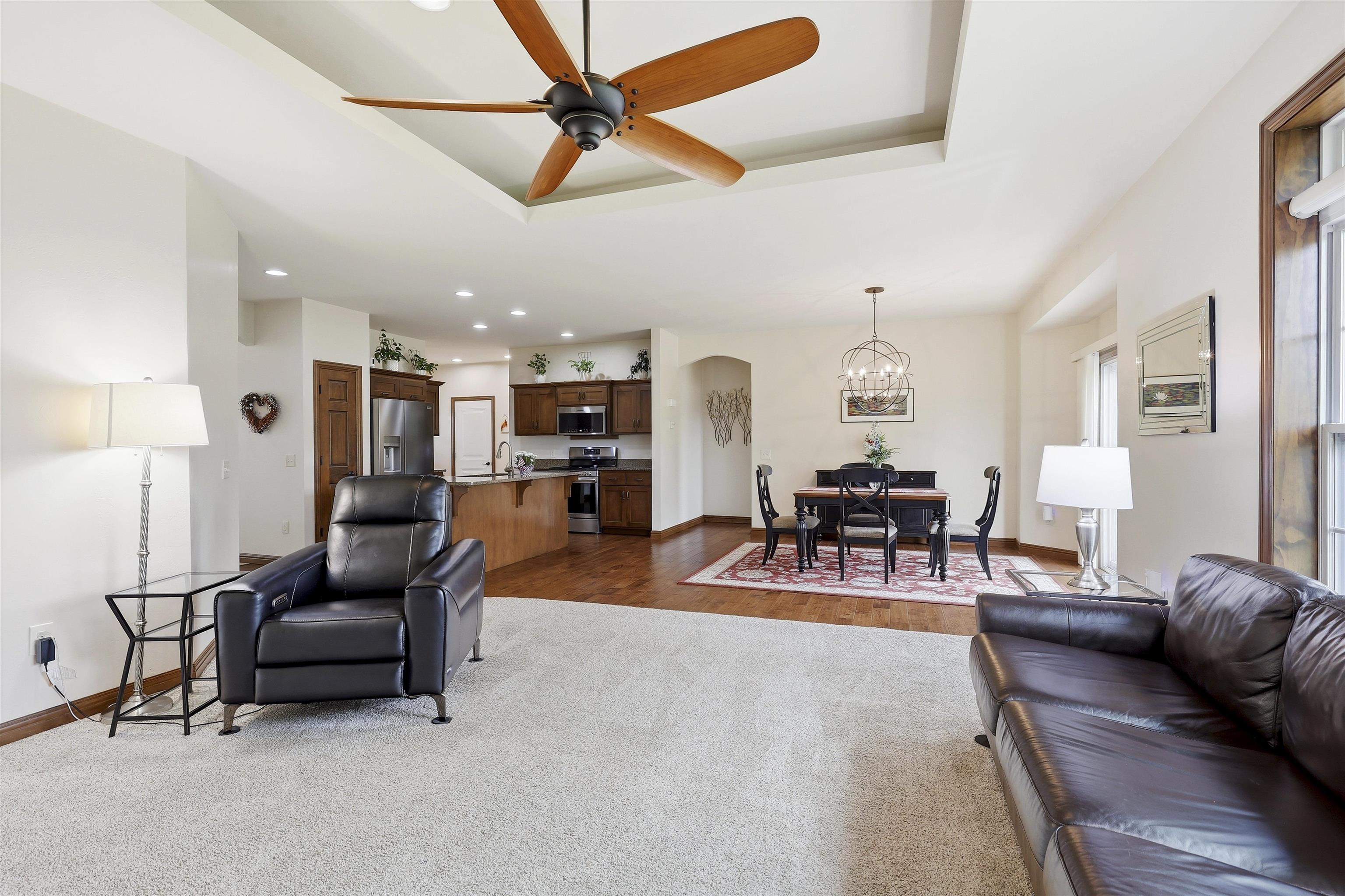 1120 Willis Way Appleton, WI 54913 - Photo 12 of 30