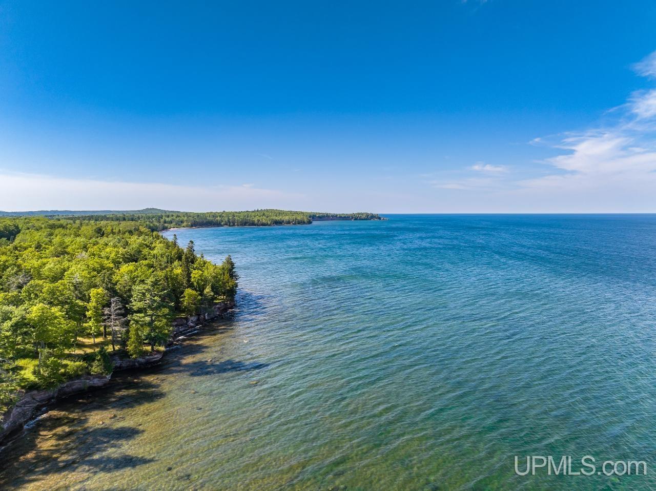 2 Eagles Nest Road Marquette, MI 49855 - Photo 4 of 37