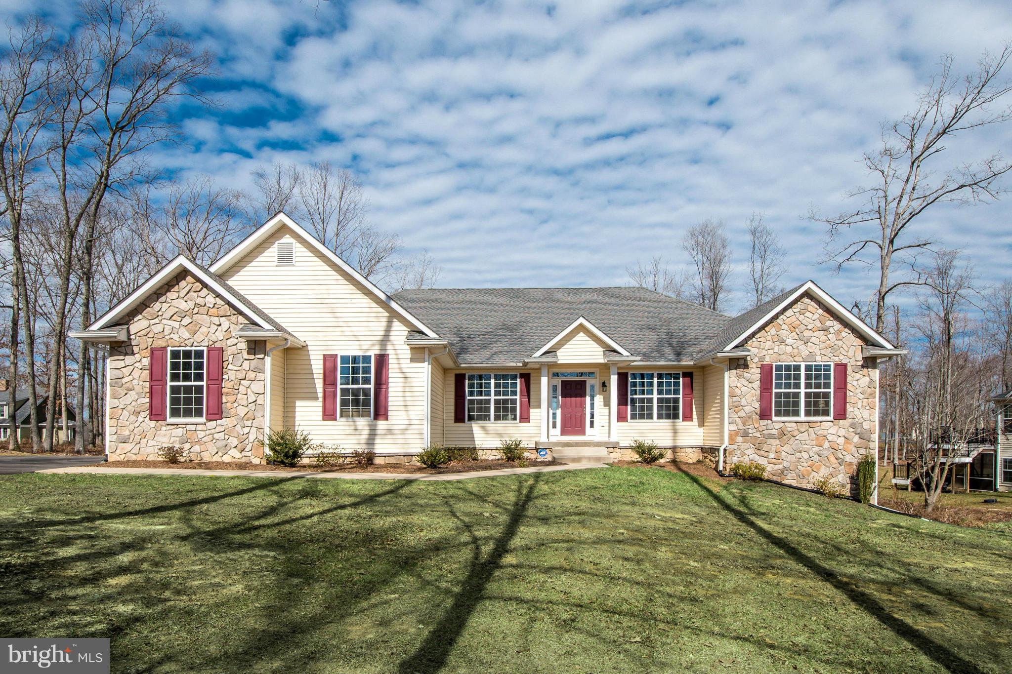 1085 Rainbow Ridge Bumpass, VA 23024 - Photo 1 of 30 Exterior (Front)