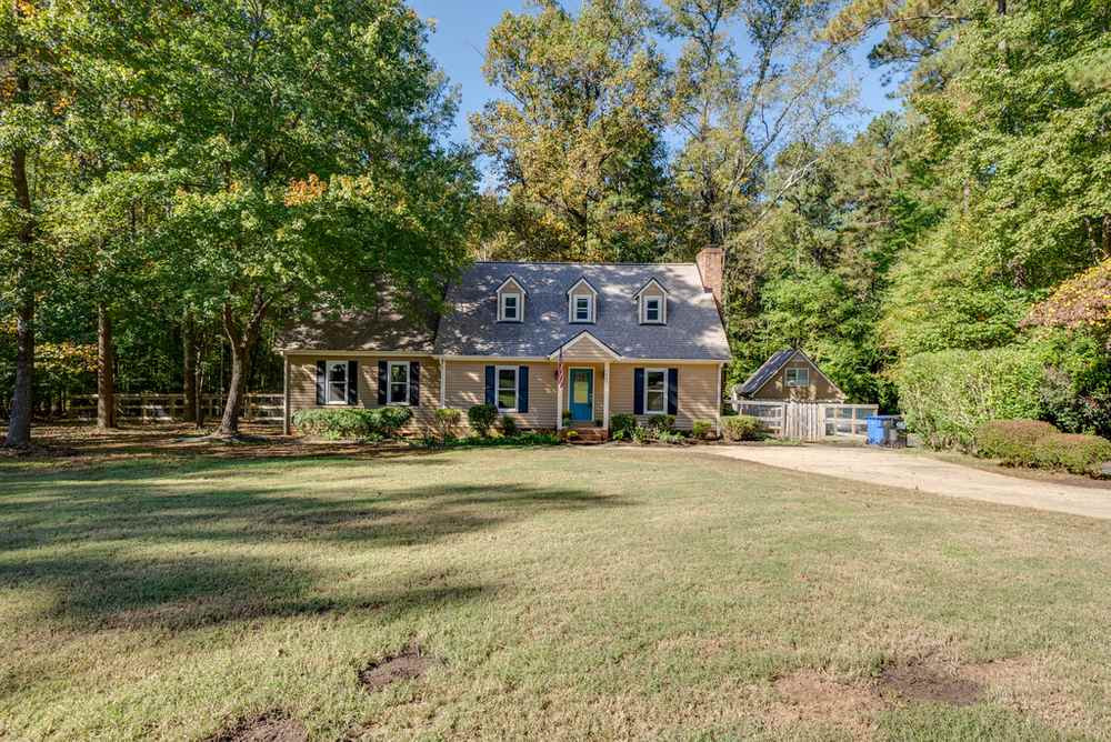 9909 Gralyn Road Raleigh, NC 27613 - Photo 1 of 29 Photo 1