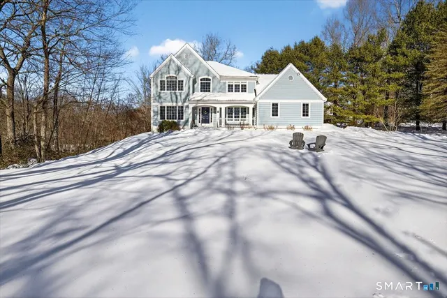 $1,199,000 | 9 Woods End Lane, Weston, CT 06883