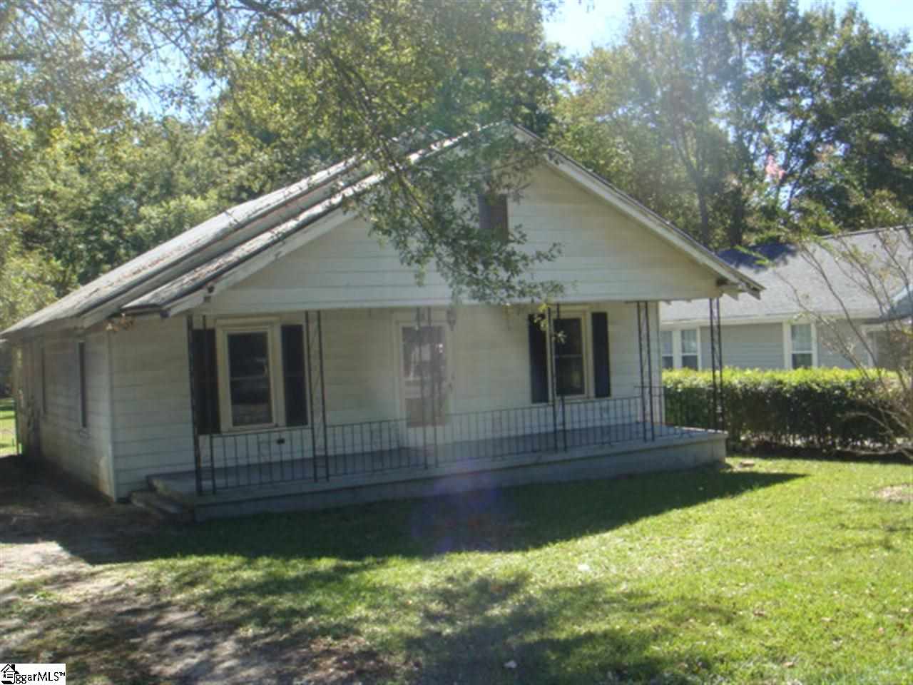 15 West Marion Road Greenville, SC 29617 - Photo 1 of 1 Gallery Image 1
