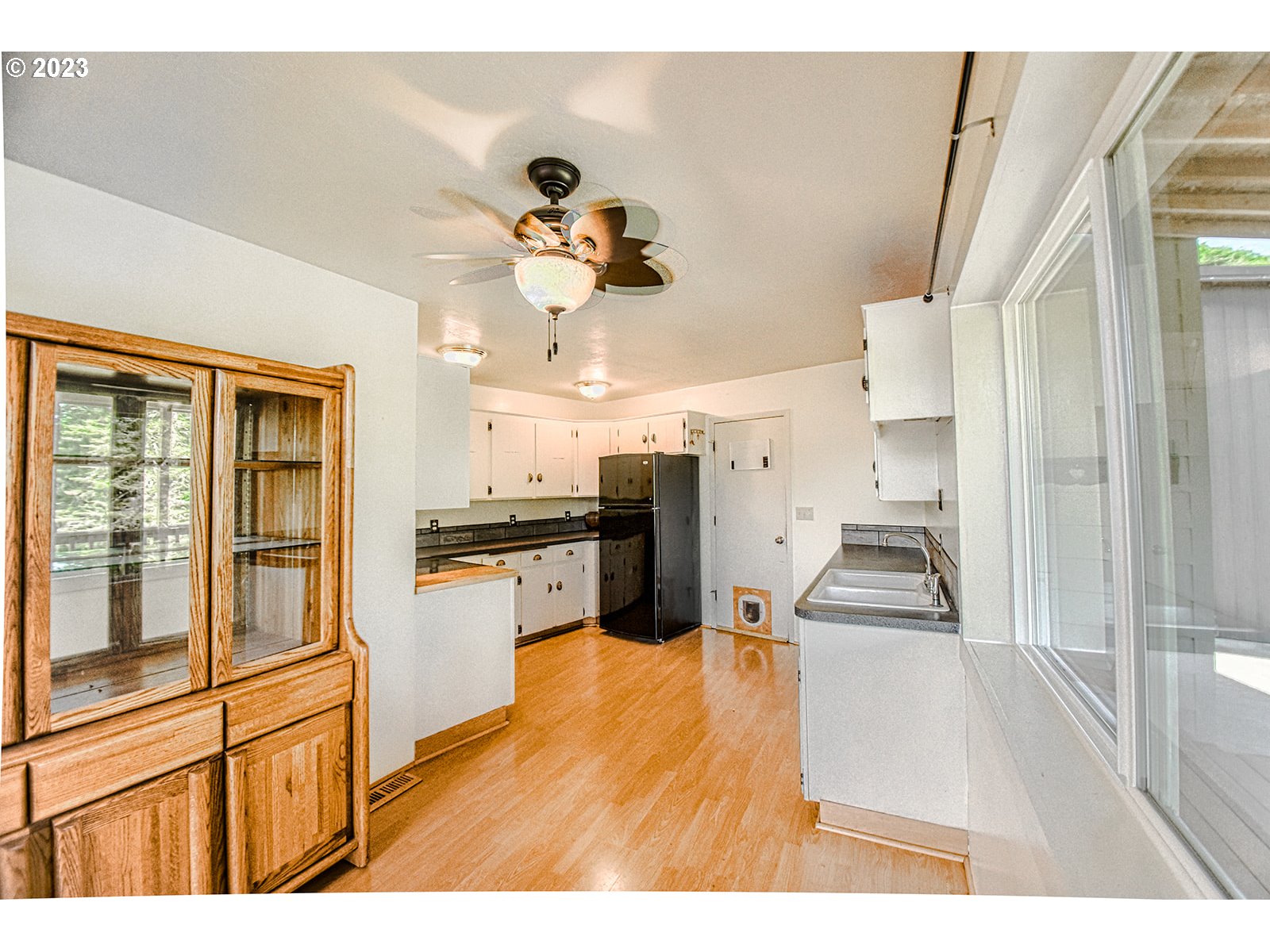 74438 Olson Road Clatskanie, OR 97016 - Photo 11 of 39 Kitchen