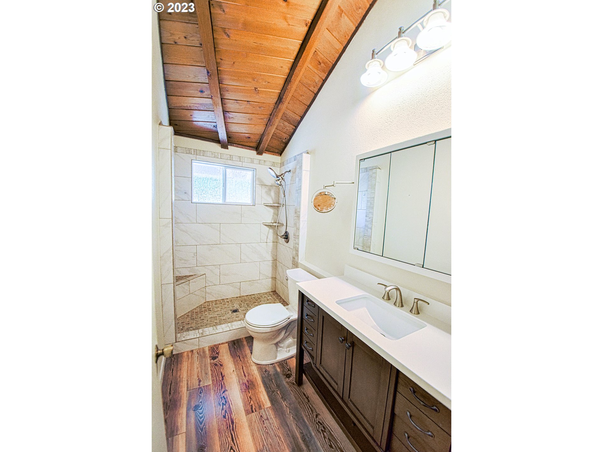 74438 Olson Road Clatskanie, OR 97016 - Photo 16 of 39 Bathroom