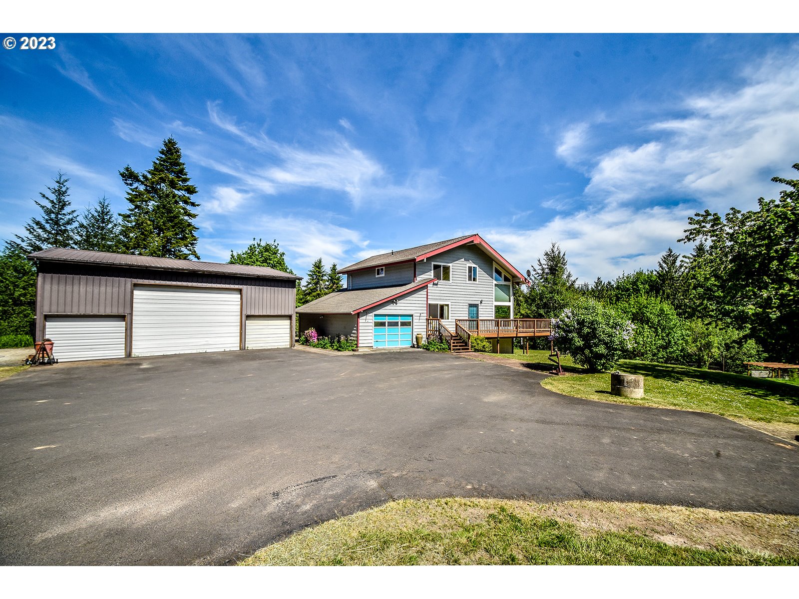 74438 Olson Road Clatskanie, OR 97016 - Photo 5 of 39 Driveway